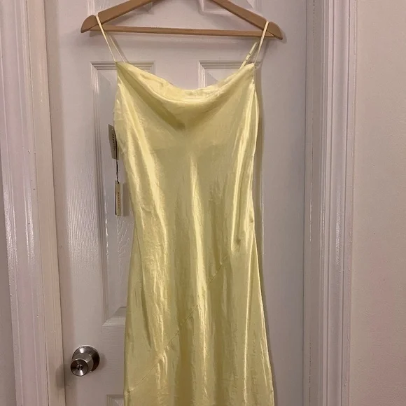 Aritzia Babaton yellow satin dress - Picture 1 of 8